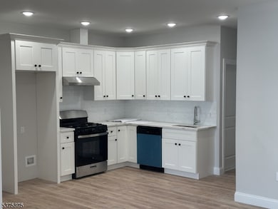 486 S 19th St, Newark, NJ 07103 - photo 3