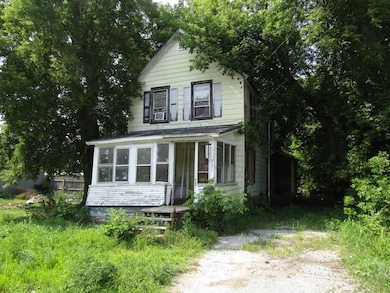 33 4th St, Swanton, VT 05488 - photo 3