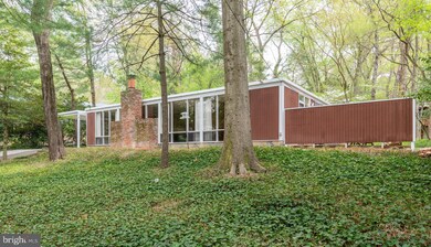 2308 Kimbro St, Alexandria, VA 22307 - photo 5