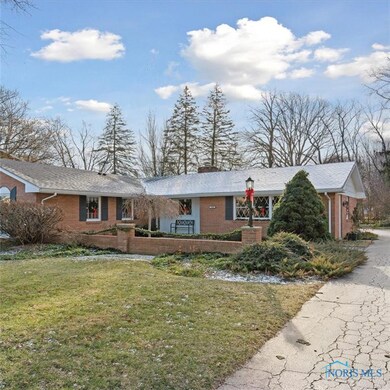 2009 Greendale Ave, Findlay, OH 45840 - photo 3