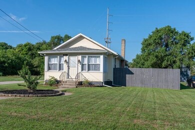 3061 Hammond Ave, Elkhart, IN 46516 - photo 2