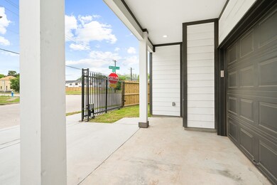 6414 Wheatley St, Houston, TX 77091 - photo 7
