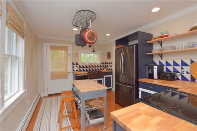 9 Marsh St, Newport, RI 02840 - photo 7