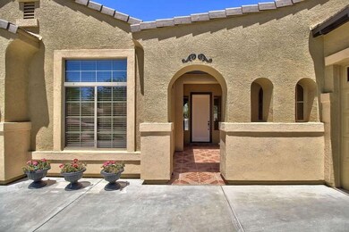 Front_of_Home_3