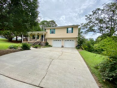 663 Champagne Trail, Dalton, GA 30721 - photo 5