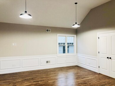 32 Dorothea Place unit 2, Staten Island, NY 10306 - photo 4