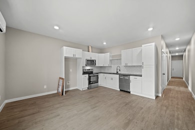 1644 County Road 180 unit 4, Alvin, TX 77511 - photo 2