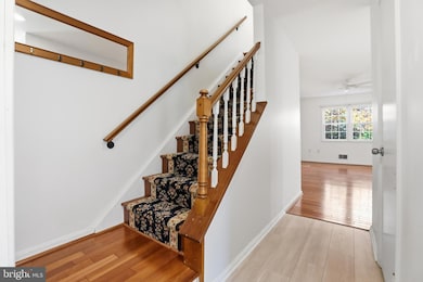 5 Hyacinth Ct, Gaithersburg, MD 20878 - photo 6