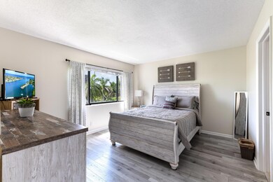 3050 Presidential Way unit 305, West Palm Beach, FL 33401 - photo 7