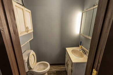 621 Grant St, McMechen, WV 26040 - photo 6