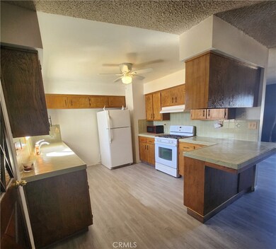 1407 W Burns Ave, Ridgecrest, CA 93555 - photo 7