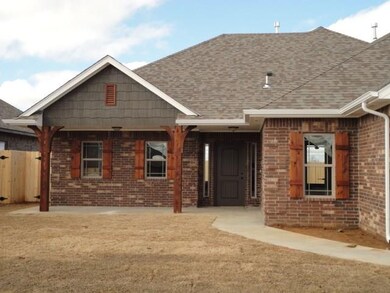 20623 Frontier Ave, Harrah, OK 73045 - photo 2