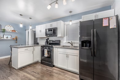 1409 Little Main St, Streator, IL 61364 - photo 5