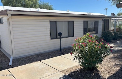 17200 W Bell Rd unit 2195, Surprise, AZ 85374 - photo 2