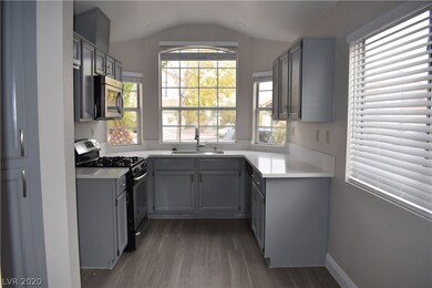 2745 Canasta Ct, Las Vegas, NV 89117 - photo 2