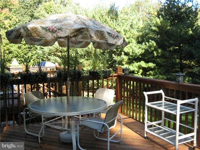 541 Jason Dr, Southampton, PA 18966 - photo 7