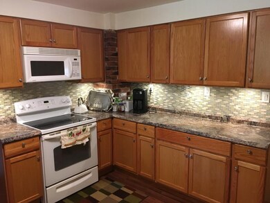 2 Mcgregor St, Essex Junction, VT 05452 - photo 5