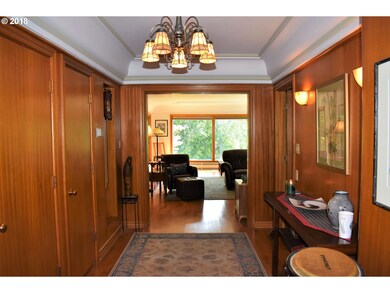 Entrance/Foyer