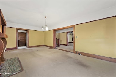 1305 Big Springs Rd, Maryville, TN 37801 - photo 5