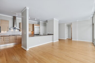Evanston One unit 1504, Evanston, IL 60201 - photo 4