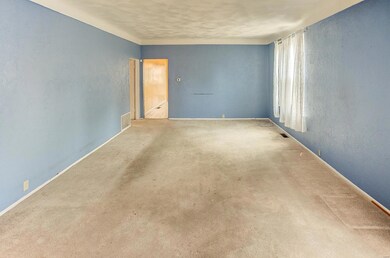 Living Room/Dining Room Combo