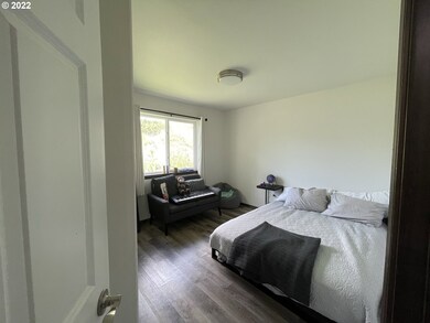1235 SW 12th St, Pendleton, OR 97801 - photo 7
