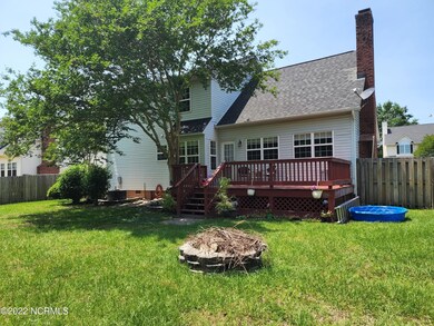 313 Richmond Dr, Jacksonville, NC 28540 - photo 5