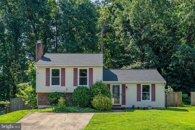 7627 Fallswood Way, Lorton, VA 22079 - photo 7