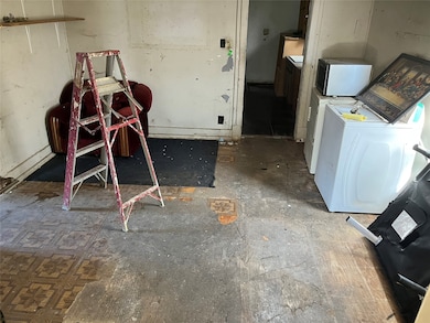 217 N Everton St, Houston, TX 77003 - photo 3