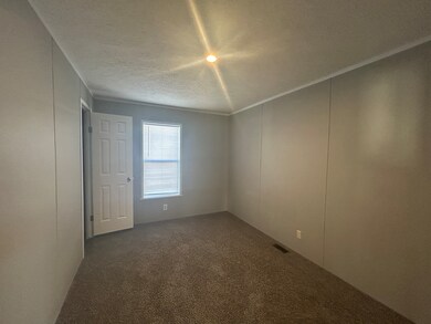 479 Montana unit 479, Belleville, MI 48111 - photo 7