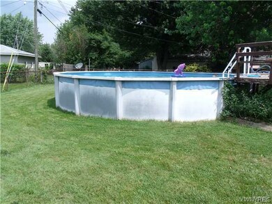 Pool Above Ground COME AND TAKE A SWIM AND BRING Y