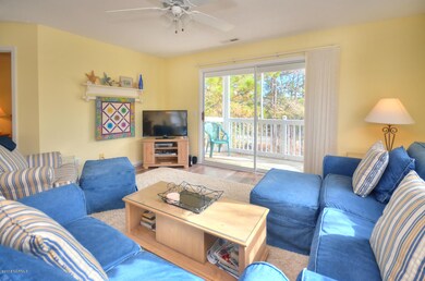 3030 Marsh Winds Cir Saint-large-005-9-L