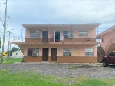 505 SW 9th St unit 1, Belle Glade, FL 33430 - photo 2