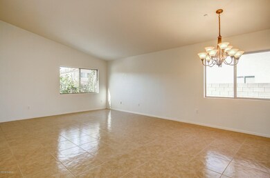 Living Room & Dinnng Area