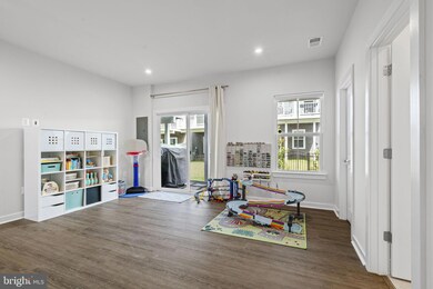 1685 Aspen Poplar Rd, Dumfries, VA 22026 - photo 7