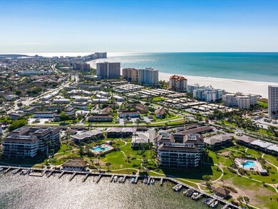 02-687 Seaview Ct D2 Marco Island FL-38