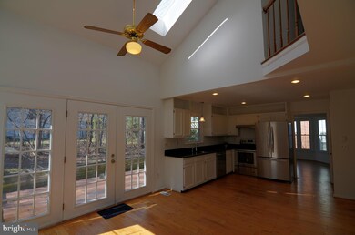 2724 Deer Ridge Dr, Silver Spring, MD 20904 - photo 4