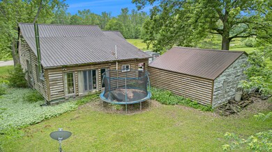 2146 W Pinconning Rd, Rhodes, MI 48652 - photo 3