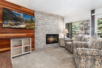 2 bed 2 bath condo