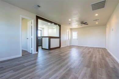 7072 Christopher Dr, Weatherford, TX 76085 - photo 6