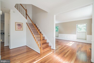 46419 Cedarhurst Dr, Sterling, VA 20165 - photo 3