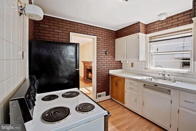 107 Meem Ave, Gaithersburg, MD 20877 - photo 6