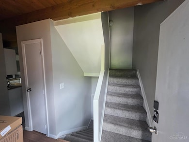 2114 Saint Leo Place, Cincinnati, OH 45211 - photo 4