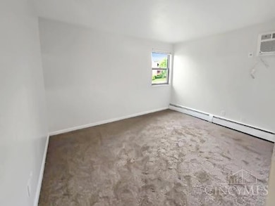 4901 Chalet Dr unit 309, Cincinnati, OH 45217 - photo 7