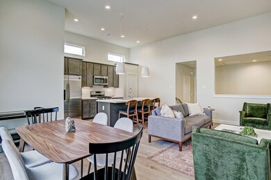 131 Knights Bridge Park Ln, Houston, TX 77018 - photo 7