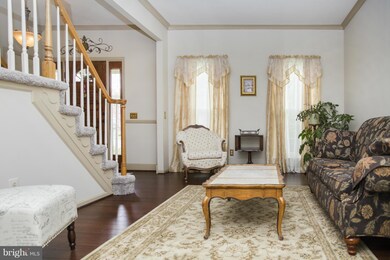 8514 Troutman Ct, Manassas, VA 20110 - photo 3