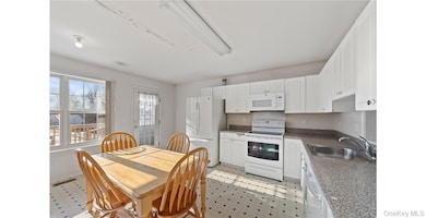 21 Kings Way, Pawling, NY 12564 - photo 4