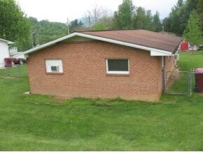 1421 Stoneybrook Dr, Johnson City, TN 37601 - photo 5