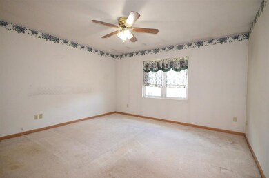 1504 Aspen Dr, Waterloo, IA 50701 - photo 5