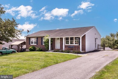 2807 Rachele Ct, Manchester, MD 21102 - photo 2